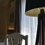 Jurgen Hotel