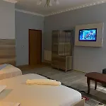 Jurgen Hotel