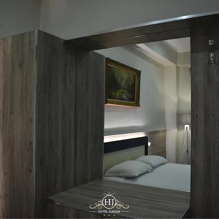 Jurgen Hotel 3*