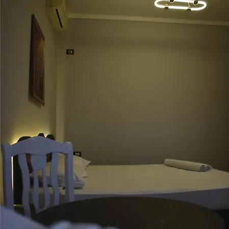 Jurgen Hotel
