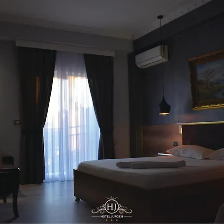 Jurgen Hotel 3*