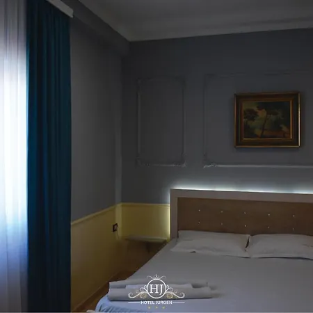 Jurgen Hotel 3*