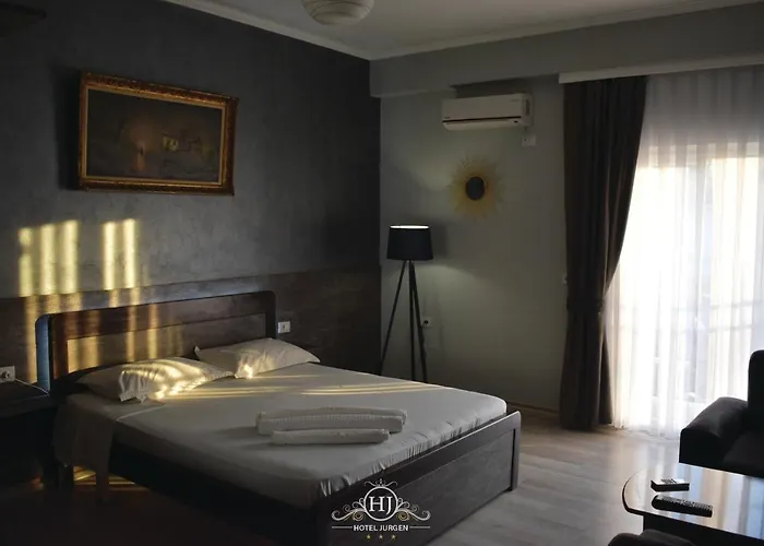 Jurgen Hotel